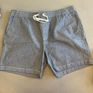 Men’s J. Crew chambray shorts